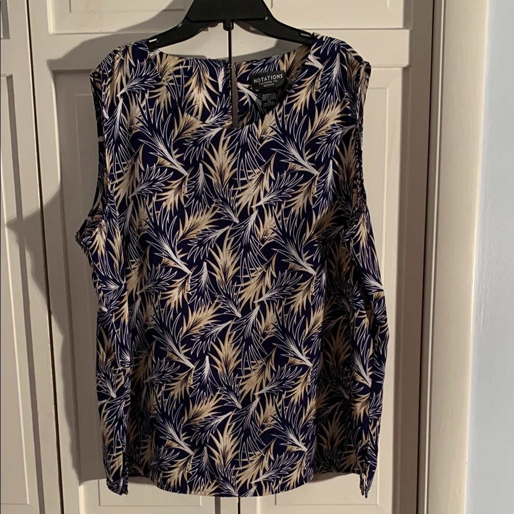 Notations Tan and Blue Leaf Print Boxy Sleeveless Blouse EUC